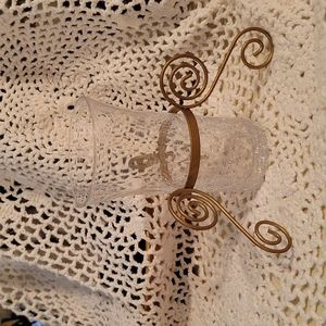 Crackle glass /vase holder